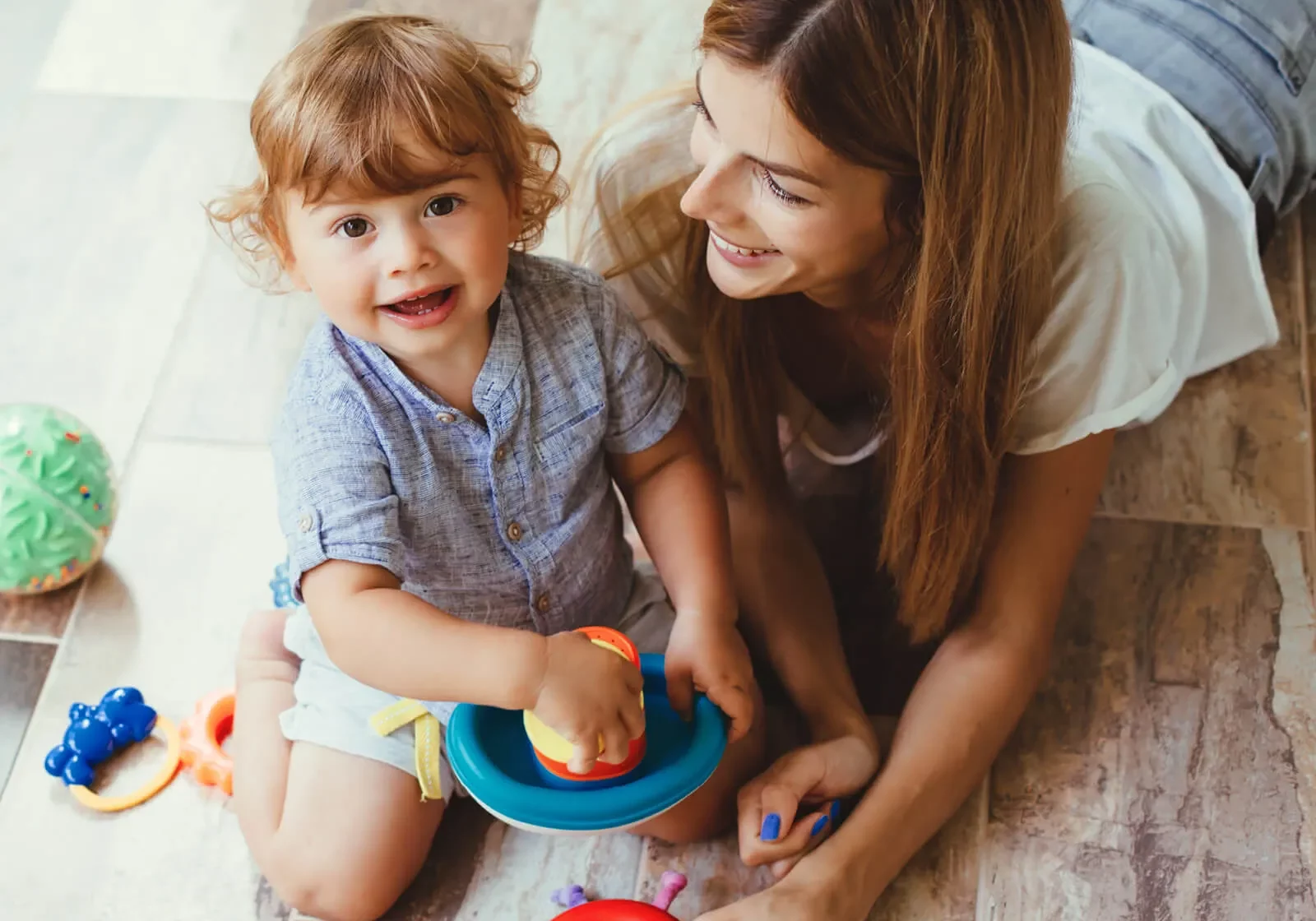 imgi_6_childMom_vinyl_1600x1600